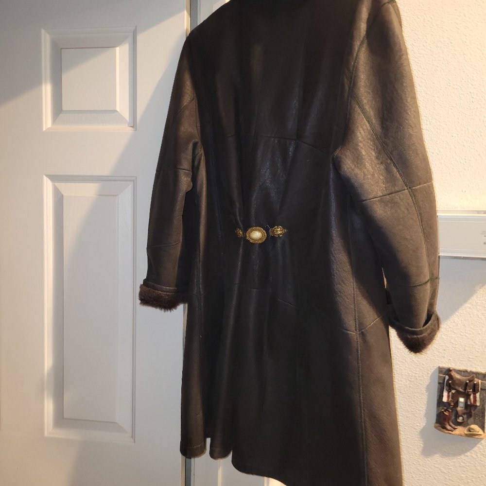 Lamb shearling coat,  ( soft leather)